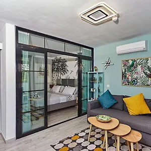 Appartement Parrot's House- Yumbo Center, Playa del Inglés